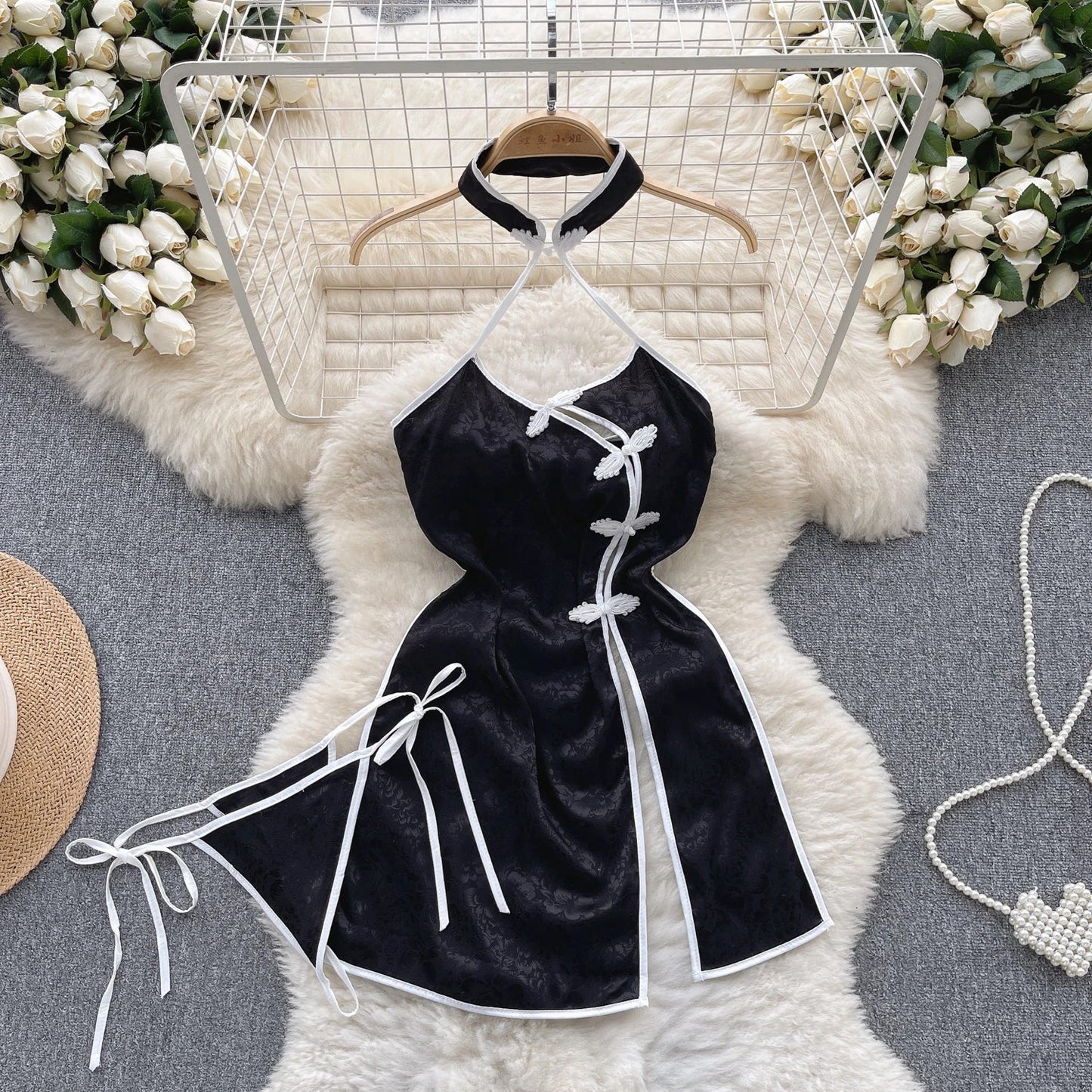 Chinese Style Vintage Split Nightdress Women Halter Sleeveless Backless Sensual Nightwear Lace Up Cosplay Sexy Dress Wanita