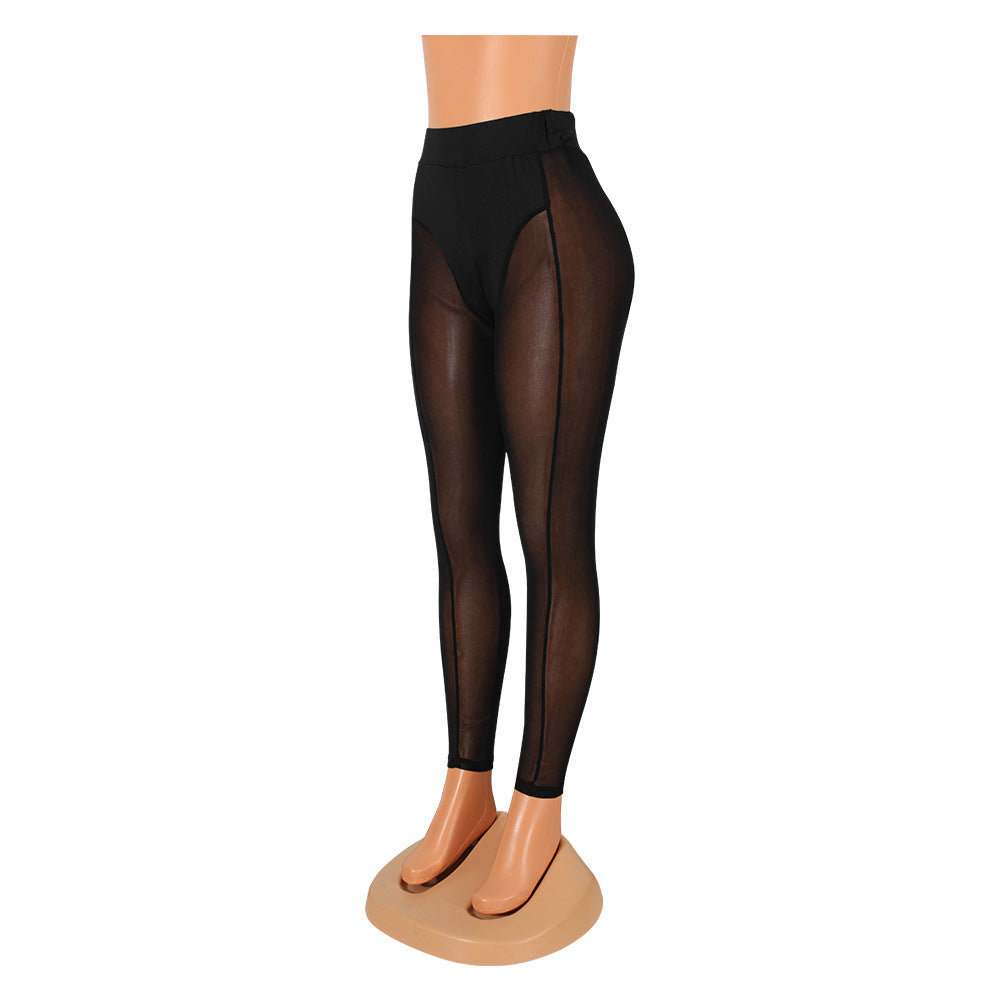 Leggings noirs serrés extensibles en maille sexy