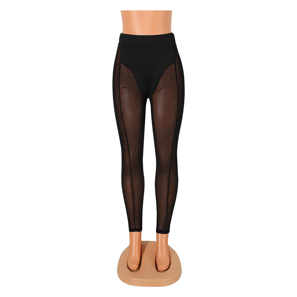 Leggings noirs serrés extensibles en maille sexy